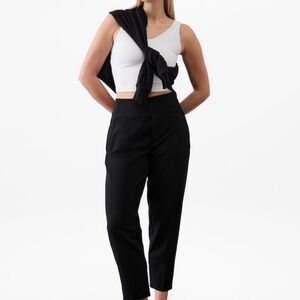 Athleta Endless Highrise Pant in Black